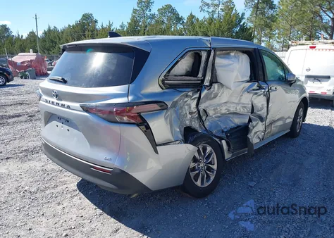 2025 Toyota Sienna Le z USA, uszkodzony, nr VIN 5TDKRKEC0SS236984